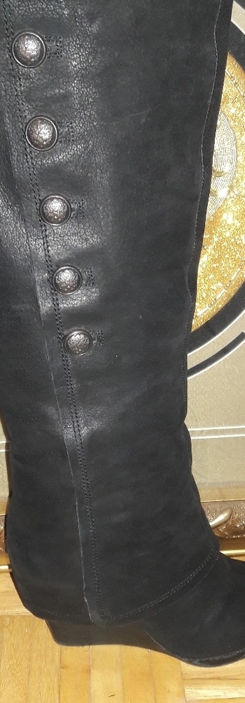 Ladies boots